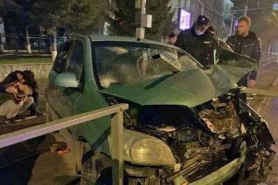 Ford Mondeo - Двое новосибирцев погибли в страшных авариях в ночь на воскресенье - novos.mk.ru
