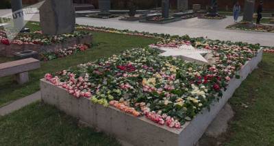 Скандал вокруг осквернения могил героев: АРФД обвинила полицию Армении в дезинформации - ru.armeniasputnik.am - Армения - Ереван