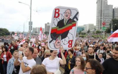 В Минске протестующие пришли к резиденции Лукашенко - real-vin.com - Минск
