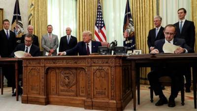 Дональд Трамп - Александр Вучич - Вучич узнал от Трампа о переносе посольства Сербии в Израиле в Иерусалим - vedomosti-ua.com - США - Израиль - Сербия - Иерусалим - Косово