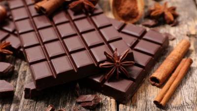 Названа доза шоколада, безопасная для фигуры - aze.az - США - Азербайджан
