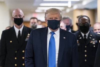 Дональд Трамп - Марк Медоуз - "Супертрамп": в Белом доме объяснили, почему президенту США не нужна маска - tvc.ru - США