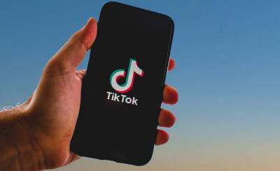 В TikTok сутки транслировалось видео самоубийства - inform-ua.info - Австралия