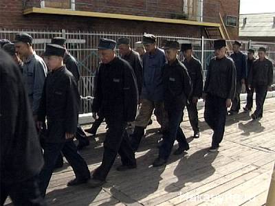 В Екатеринбурге суд отправил в тюрьму создателя паблика о запрещенном АУЕ - nakanune.ru - Екатеринбург - Оренбург