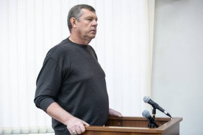 Александр Новиков - Мэрия Екатеринбурга подала новый иск к барду Александру Новикову - znak.com - Екатеринбург - Свердловская обл.