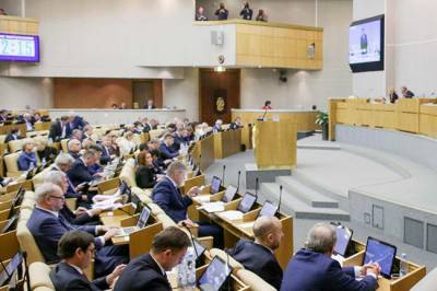 Андрей Нечаев - Почему зарплаты чиновников не зависят от результатов их труда — экономист - infox.ru