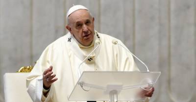 Франциск - Пьетро Паролин - Папа Римский отменил свои новогодние мессы из-за радикулита - tsn.ua - Ватикан