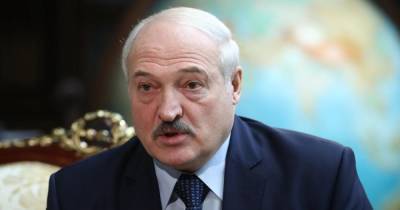 Александр Лукашенко - Лукашенко призвал сохранить "клочок земли в центре Европы" - ren.tv - Белоруссия