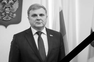 Погибший в ДТП председатель Ярославской Думы будет похоронен в Тверской области - afanasy.biz - Тверская обл. - Ярославль - Рыбинск - Череповец - Santa Fe