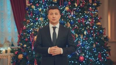 Владимир Зеленский - «Будьте с нами»: Зеленский в новогоднем поздравлении призвал Крым быть с Украиной - 5-tv.ru - Россия - Киев - Крым - Донецк - Луганск - Донбасс