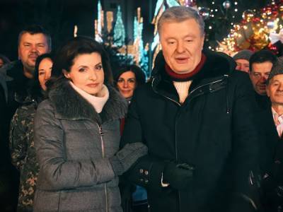 Владимир Зеленский - Петр Порошенко - Два телеканала второй год подряд показали поздравление Порошенко вместо Зеленского - gordonua.com - Украина