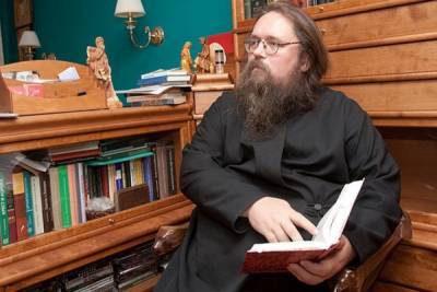 Андрей Кураев - В «новой церкви Украины» молятся за бывшего протодиакона Кураева - eadaily.com - Тверь - Тверская обл.