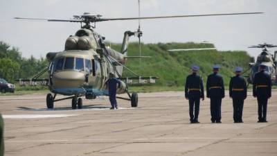 Новые вертолеты Ми-8 для постановки радиопомех поступили в войска ВВО - riafan.ru - Москва - Ульяновск