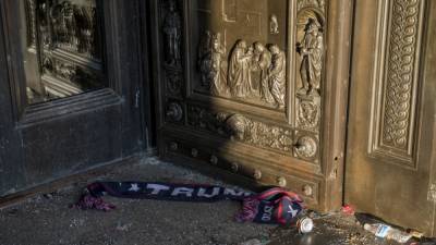Журналист NYT нашел сходство между штурмом Капитолия и ситуацией в Донбассе - politros.com - США - Вашингтон - New York - Российская Империя - Донбасс