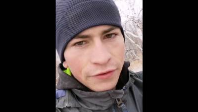 Александр Бурков - Студент из Омска получил травму после интернет-сеанса на березе - gazeta.ru - Омск - Омская обл.