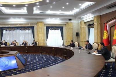 Делегация Совфеда наблюдает за ходом президентских выборов в Киргизии - argumenti.ru - Киргизия