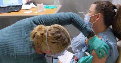 Сергей Комиссаренко - В СНБО назвали два преимущества вакцинации против коронавируса - focus.ua