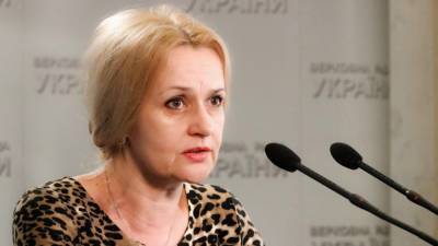 Владимир Зеленский - Петр Порошенко - Ирина Фарион - Националистка Фарион раскритиковала Зеленского за «переход» на русский язык - riafan.ru - Киев - Крым - Донбасс