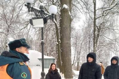 Ивановские спасатели убедились в безопасности «ватрушечников» и рыбаков - mkivanovo.ru - Ивановская обл.