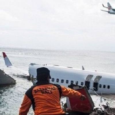 Названа возможная причина крушения Boeing в Индонезии - radiomayak.ru - Индонезия - Джакарта