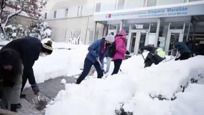 Мадрид: время убирать снег - ru.euronews.com - США - Испания - Мадрид - Европа