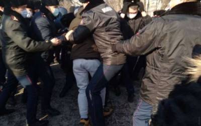 Стало известно, сколько активистов было задержано на протестах в Казахстане - lenta.ua - Казахстан - Алма-Ата - Астана