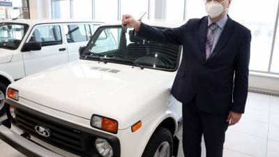 Курганским медикам закупили новые автомобили для обслуживания ковидных пациентов - newdaynews.ru - Курганская обл. - Курган
