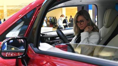 С января автомобили в России подорожали на 2–5% - iz.ru