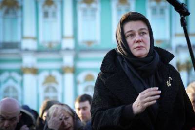 Анастасия Мельникова - Актриса и депутат Анастасия Мельникова заразилась коронавирусом - rosbalt.ru - Санкт-Петербург