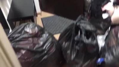 Две женщины вывезли на детской коляске из магазина на Испытателей товаров на 1,6 млн рублей - piter.tv - Санкт-Петербург - Московская обл. - респ. Кабардино-Балкария