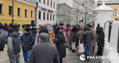 Никола Пашинян - Ильхам Алиев - У посольства Армении в Москве проходит акция протеста против визита Пашиняна – видео - ru.armeniasputnik.am - Москва
