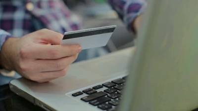 Михаил Делягин - Делягин одобрил идею контроля операций с наличными россиян - delovoe.tv