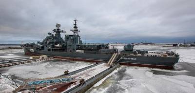 Два гребных винта украли офицеры Балтфлота с эсминца «Беспокойный» - runews24.ru