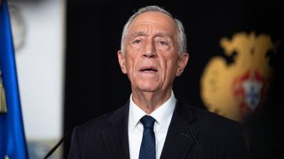 Президент Португалии получил положительный тест на COVID-19 - gazeta.ru - Португалия
