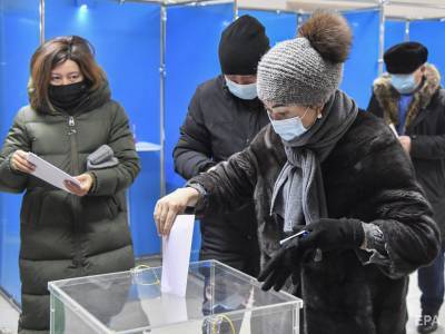 Парламентские выборы в Казахстане. Партия Назарбаева "Нур Отан" набирает большинство голосов - gordonua.com - Казахстан - Парламент