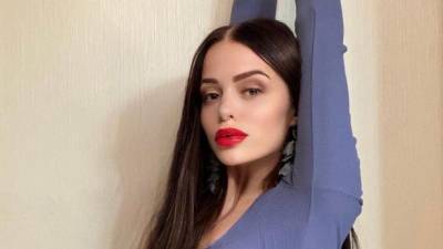 Звезда «Дома-2» Анастасия Балинская показала изуродованный ринопластикой нос - 5-tv.ru