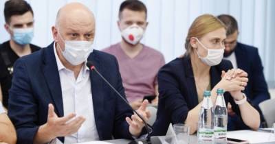 За вакцинацию украинцев возьмется Пасечник, которого называют организатором "наркотического геноцида", — СМИ - dsnews.ua
