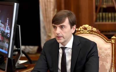 Владимир Путин - Сергей Кравцов - Путин рассказал Кравцову о жалобах классных руководителей - tvc.ru