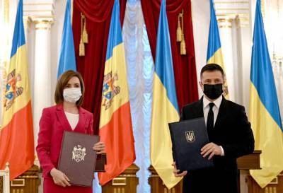 Владимир Зеленский - Майя Санду - Украина восстановит поставки электроэнергии в Молдову, – Зеленский - news.bigmir.net - Молдавия - Румыния