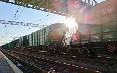 Кризисные потери: внешний товарооборот Украины за год упал на 6% - rbc.ua