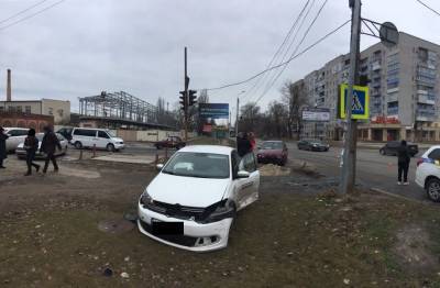 Возле Днепра в ДТП с участием военного погиб 2-летний ребенок - news.bigmir.net - Днепропетровская обл. - Новомосковск