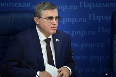 Олег Смолин - Смолин рассказал о судьбе законопроекта о донастройке дистанционного образования - pnp.ru