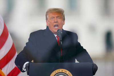 Дональд Трамп - Трампа обвинили в тяжком преступлении против США - lenta.ru - США