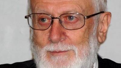 Анатолий Альтштейн - Вирусолог Альтштейн рассказал о зимнем плато по коронавирусу в России - politros.com
