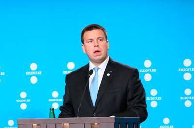 Юри Ратас - Премьер-министр Эстонии подал в отставку из-за коррупционного скандала - pnp.ru - Эстония - Таллин