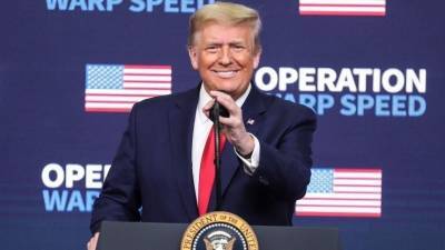 Дональд Трамп - Нэнси Пелоси - Майк Пенс - Джо Байден - Палата представителей США поддержала резолюцию об отстранении Трампа от власти - 5-tv.ru - США