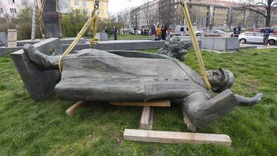 Иван Конев - В МИД оценили отношения с Чехией после сноса в Праге памятника Коневу - russian.rt.com - Чехия - Прага
