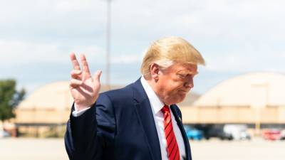 Дональд Трамп - Джо Байден - Источник CNN опроверг слухи о преждевременном уходе Трампа с поста президента - politros.com - США