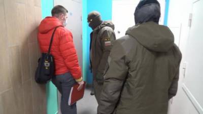 ФСБ задержала лидера ОПГ по делу о вымогательстве в Петербурге - piter.tv - Санкт-Петербург
