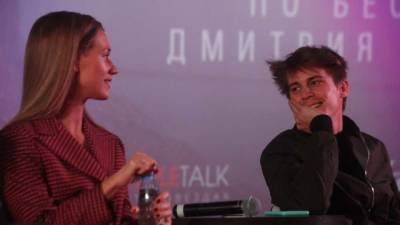 Кристина Асмус - Клим Шипенко - Янковский остался доволен постельной сценой с Асмус в фильме "Текст" - inforeactor.ru